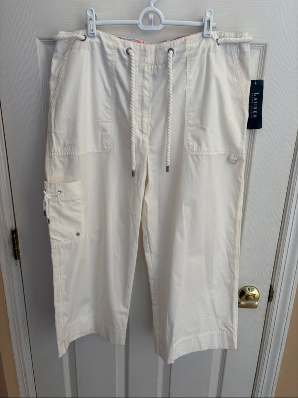 Lauren by Ralph Lauren White Drawstring Cargo Capris NWT size 16 rope- look belt
